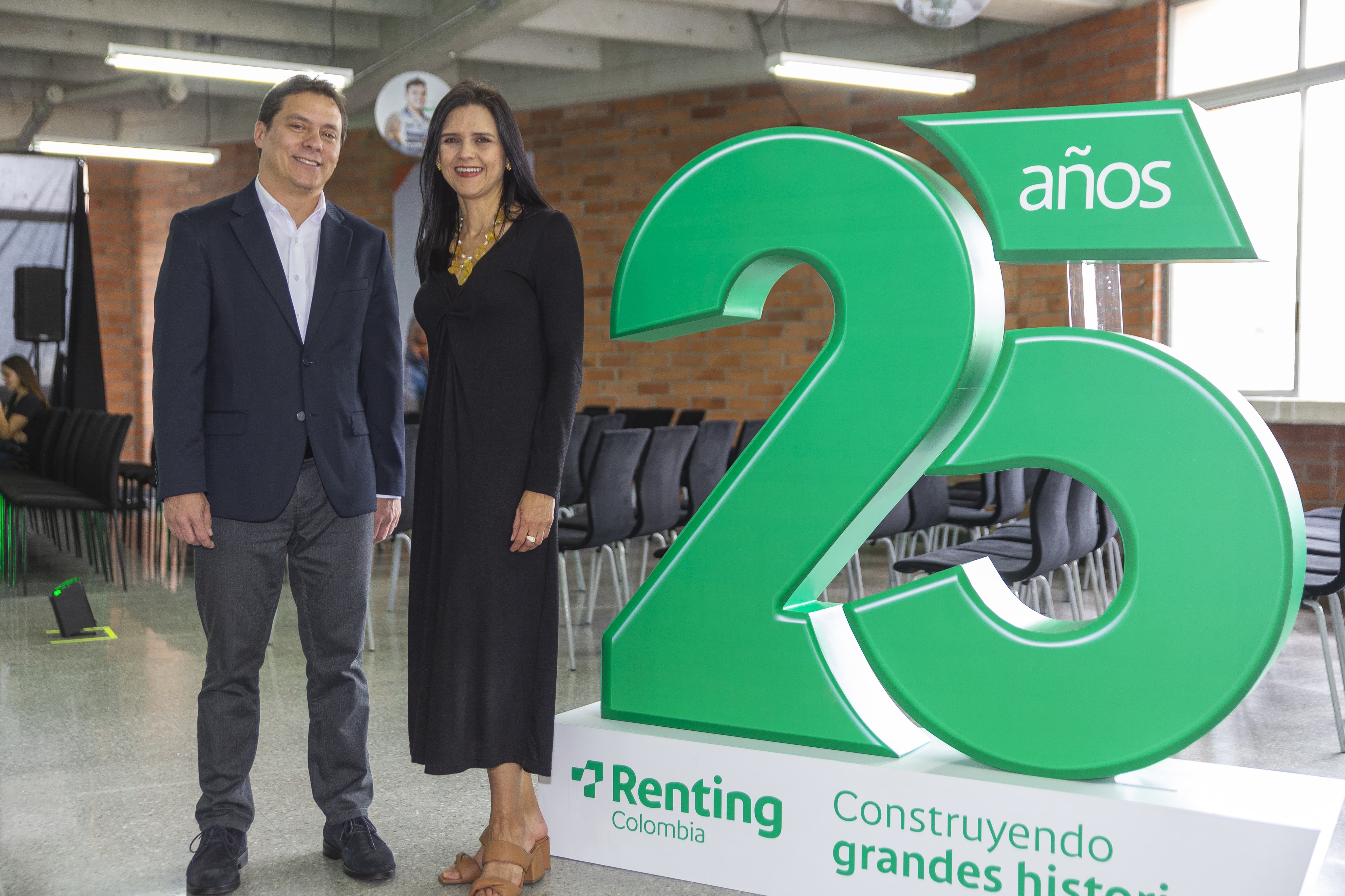 Renting Colombia celebra 25 años transformando la movilidad del país