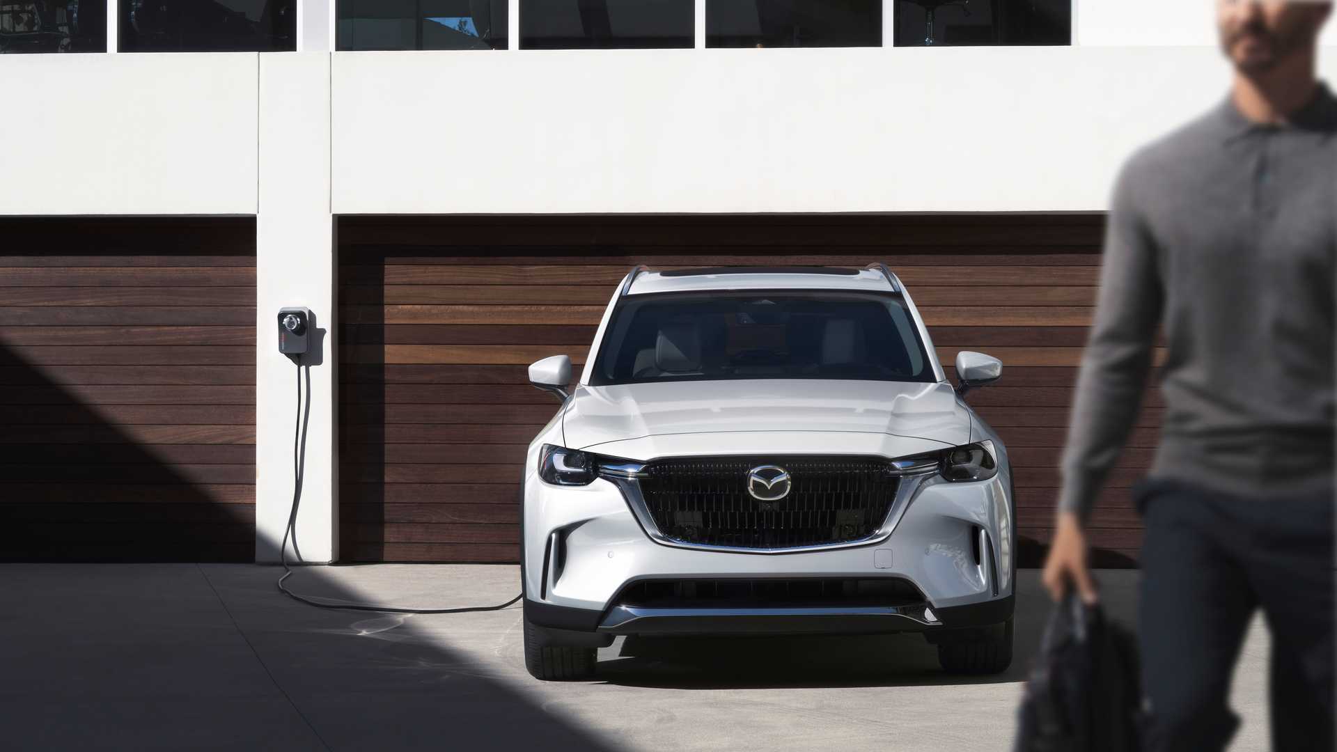 ᐅ El Mazda CX70 Debutará A Finales De Este Año Confirma Mazda