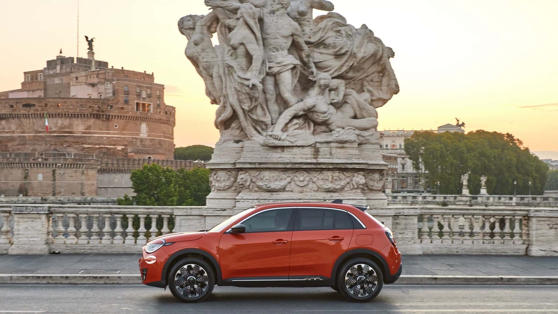 ᐅ Nuevo Fiat 600 2024: Un Crossover Compacto Con ADN De Jeep