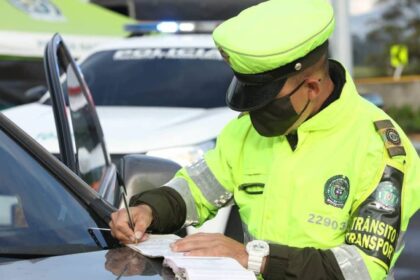 Policia de Transito comparendo