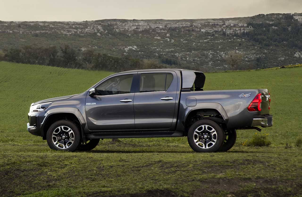 ᐅ Toyota Hilux SRX 2024 Más Allá De Las Expectativas