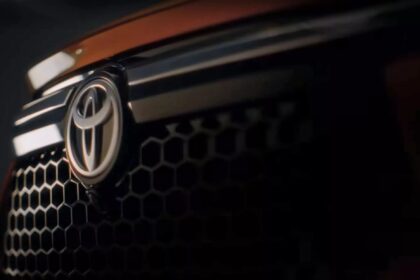Toyota Urban Cruiser Taisor teaser oficial