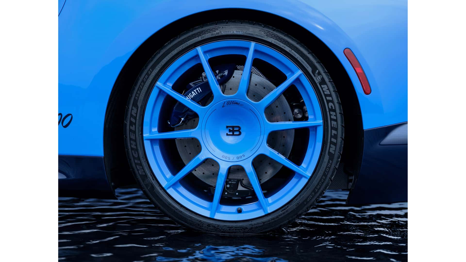Bugatti Chiron L'Ultime: La Despedida de una Era 8 Bugatti Chiron L'Ultime rin