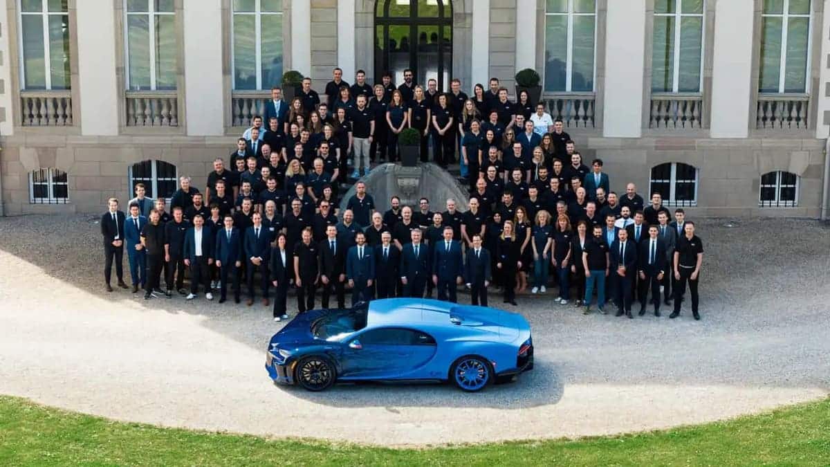 Bugatti Chiron L'Ultime: La Despedida de una Era 5 Bugatti Chiron L'Ultime grupo de trabajo