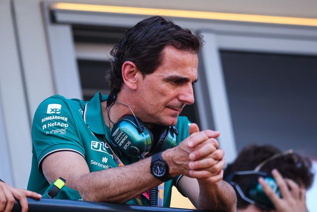 El Ascenso y Caída de Aston Martin en la Fórmula 1: Un Análisis Profundo 4 ¡Pedro de la Rosa revela secretos sobre la renovación de Fernando Alonso! 🤯🔥
