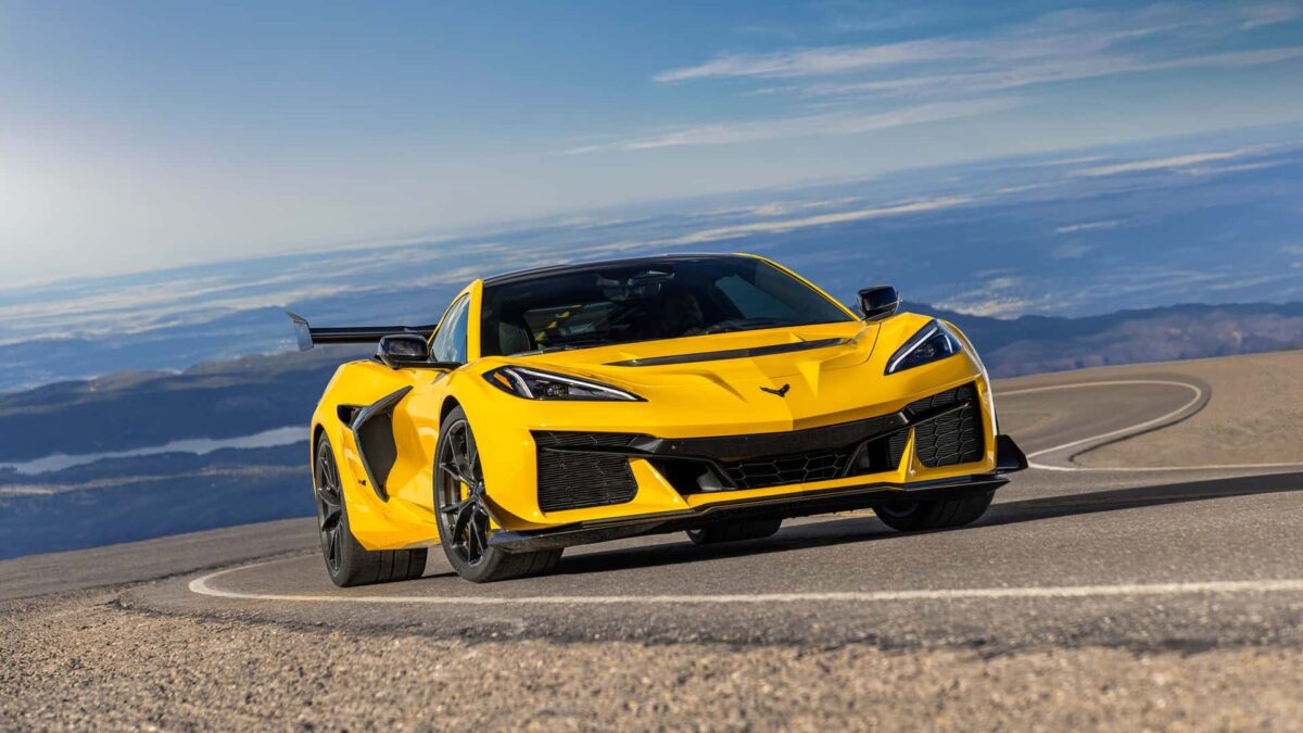 Chevrolet Corvette ZR1 2025 frente