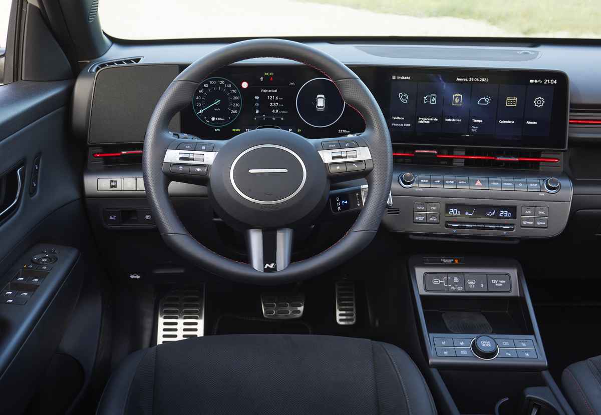 Nuevo Hyundai Kona N-Line: Deportivo, Llega a Colombia 6 Nuevo Hyundai Kona N-Line tablero