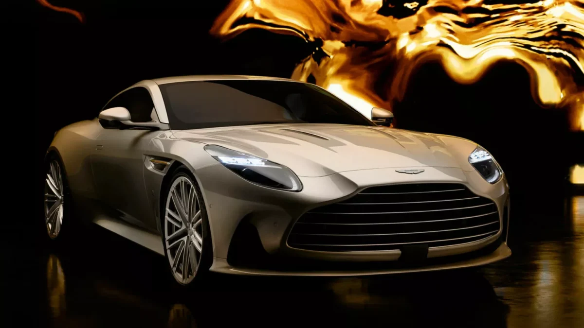 Nuevo Aston Martin DB12 Goldfinger