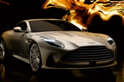 Nuevo Aston Martin DB12 Goldfinger