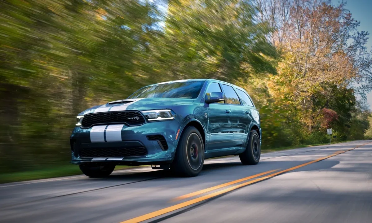 Revivirán al Dodge Stealth! En Forma de SUV Adíos Dodge Durango