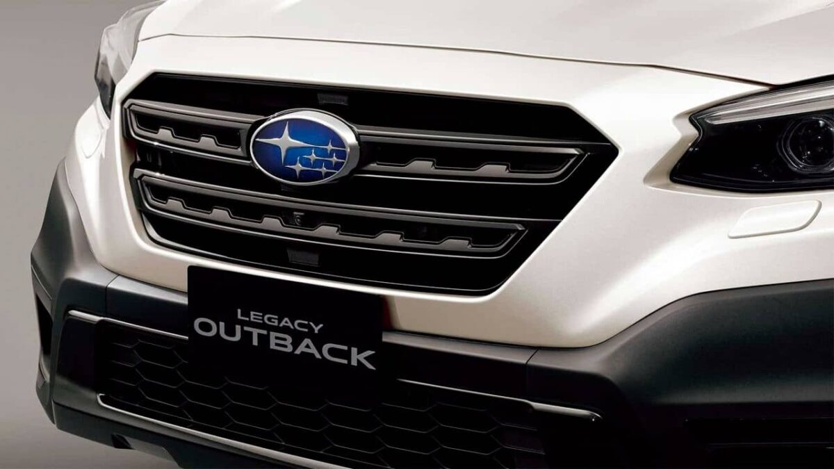 Subaru Outback 30th Anniversary frente