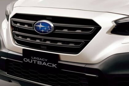 Subaru Outback 30th Anniversary frente