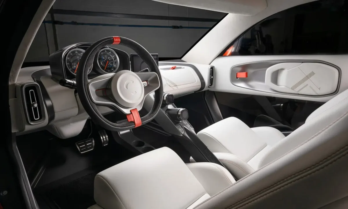 Callum Skye: Lujo, Diseño y Rendimiento en un Vehículo Eléctrico Revolucionario 5 Callum Skye interior