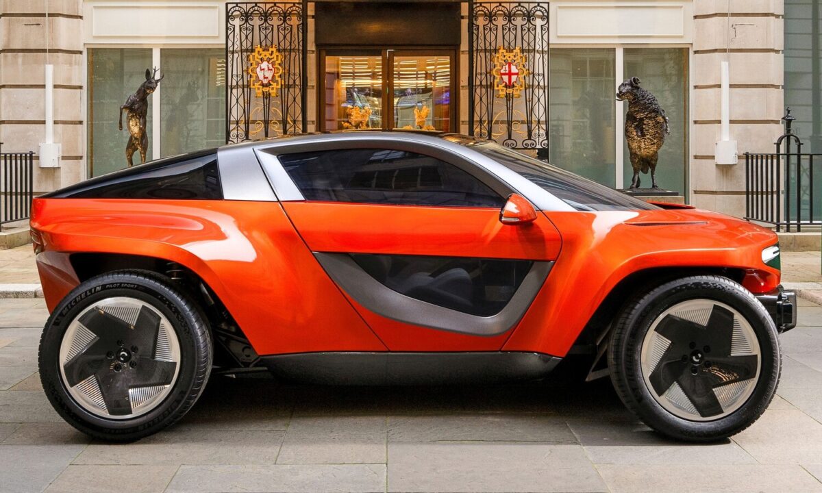 Callum Skye: Lujo, Diseño y Rendimiento en un Vehículo Eléctrico Revolucionario 4 Callum Skye lateral