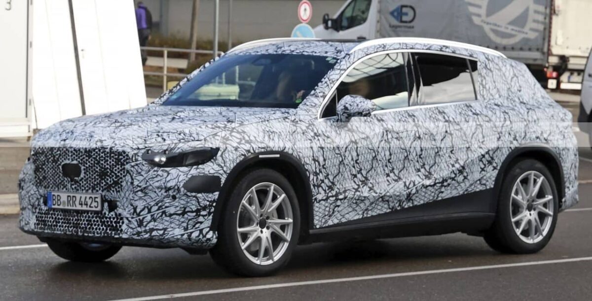 Mercedes-Benz GLA Eléctrico: Todo lo que Sabemos 4 Mercedes-Benz GLA Eléctrico frente