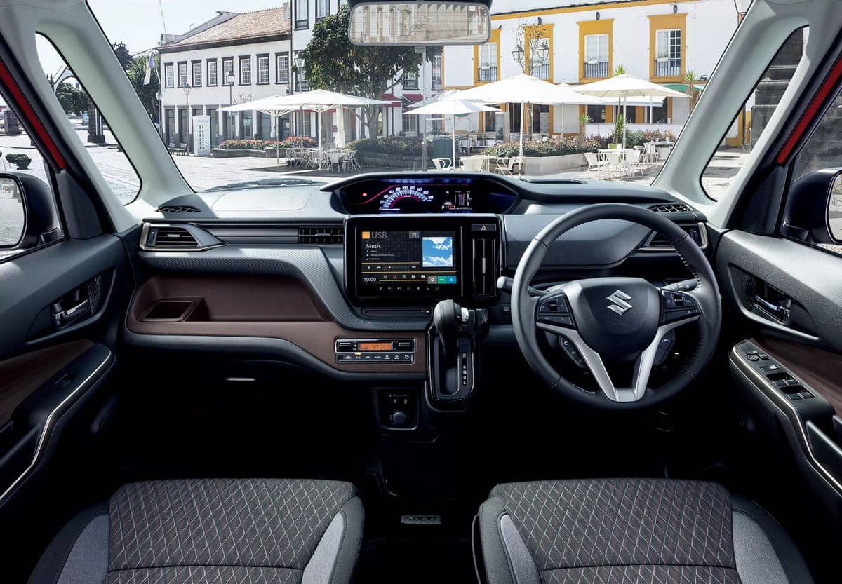Suzuki Solio Bandit 2025: ¿Un Mini Lexus o un Mitsubishi en Crecimiento? 4 Suzuki Solio Bandit 2025 interior