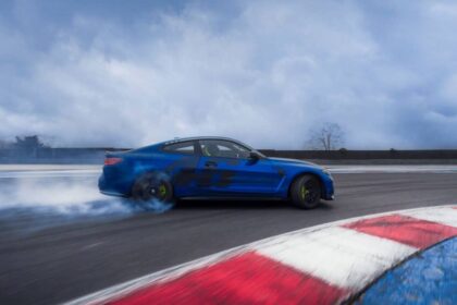 BMW M4 VR46 lateral